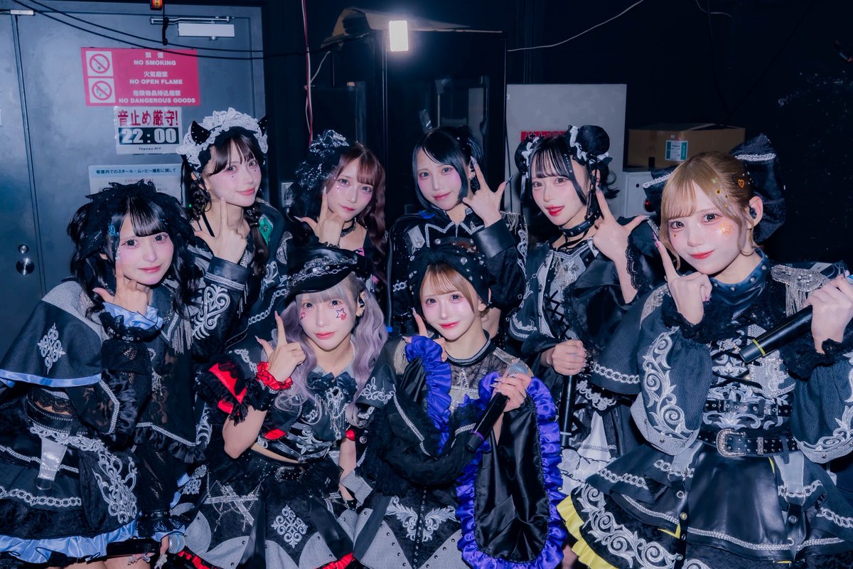 TENRIN_official's tweet photo. 転地開闢ツアー完走☯️
次はZeppツアーという
大きな目標に大きなTENRIN
になる為に全速力で駆け抜けていきます‼️💨
これからも全身全霊をかけていくので付いてきてください🔥 https://t.co/r04wvRZXK3