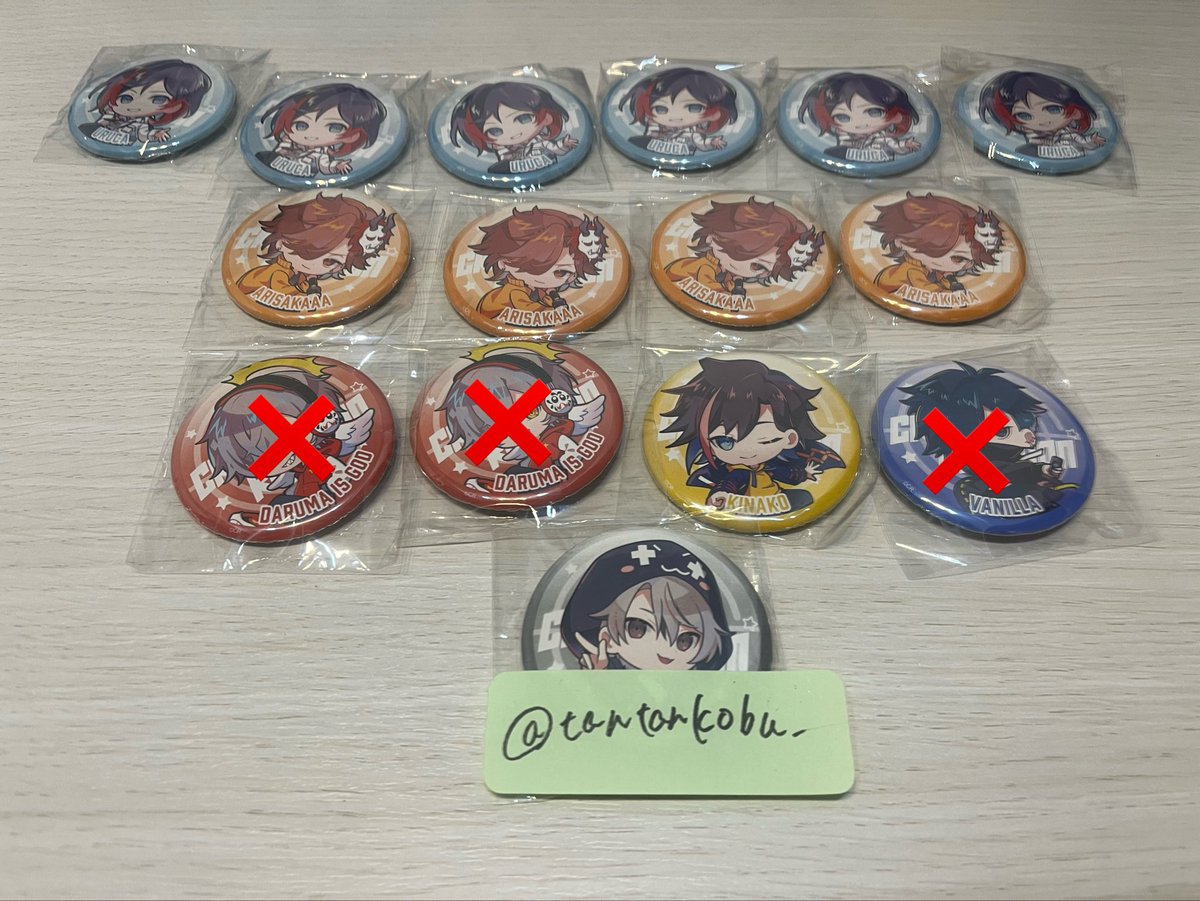 tantankobu_'s tweet photo. 【交換】CrazyRaccoon　CR　CRストア　ガチャ　グッズ　アクリルブロック　缶バッジ　交換

求:➕
譲:画像のもの

＊郵送のみ
＊まとめての交換優先

お気軽にお声掛けください🙇‍♀️ https://t.co/PCsuqMDnLz