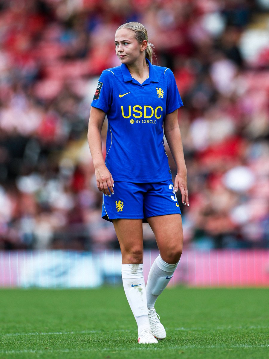 ChelseaFCW's tweet photo. Lexi P supremacy. 💯 https://t.co/b6lYGccQkX