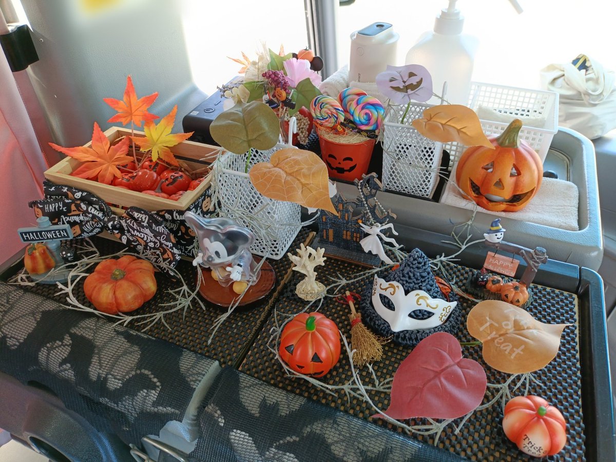 satokun_ichihar's tweet photo. ハロウィン装飾 完成🎃 https://t.co/ieVAWNleWB