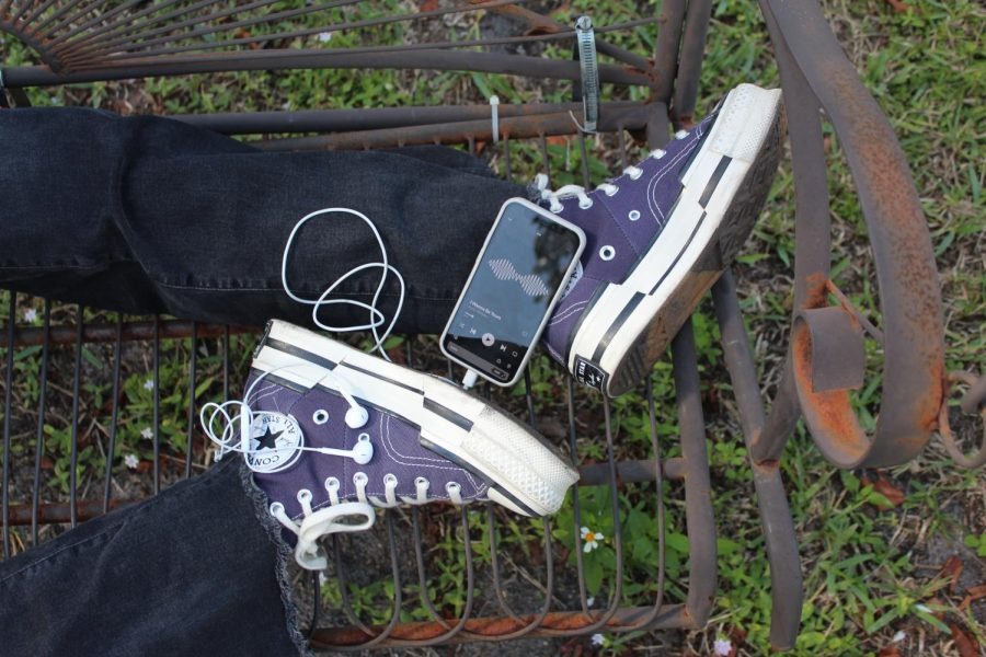 jilltravis25030's tweet photo. only to realize I couldn’t post it to nosleep because the psychological element of it broke a lot of their stupid rules (even though there was nothing graphic) I wouldn’t be complaining if we weren’t talking about one of the biggest/the biggest online writing community, https://t.co/R0rfB92hC8