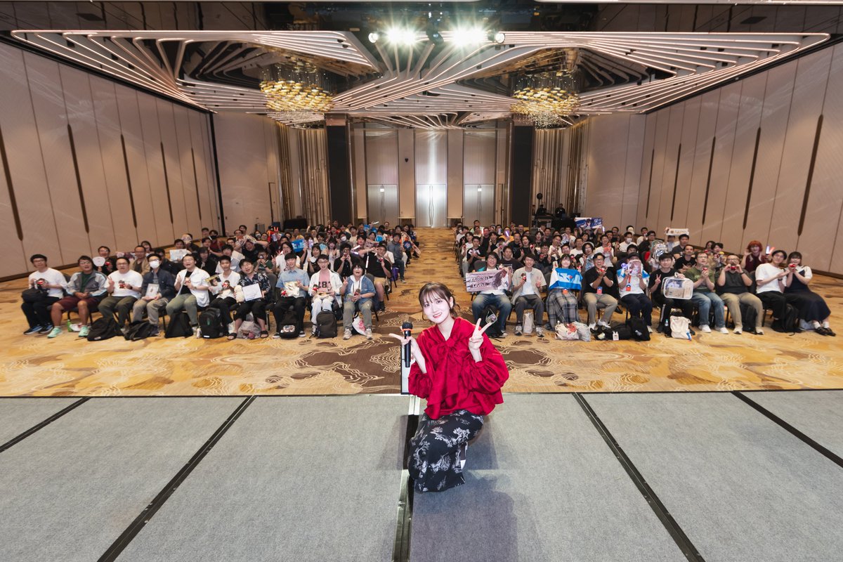 flashinglightCM's tweet photo. 山根綺香港 FMT2026 は、無事に終了いたしました！
山根綺さんの素敵なパフォーマンスと、ご来場いただいた皆さまの温かい応援のおかげで、とても素晴らしい時間となりました。
当日の様子や皆さまとの集合写真をお届けいたしますので、ぜひご覧ください～
ご来場いただいた皆さま、本当にありがとうございました。
また皆さまとお会いできる日を楽しみにしております！