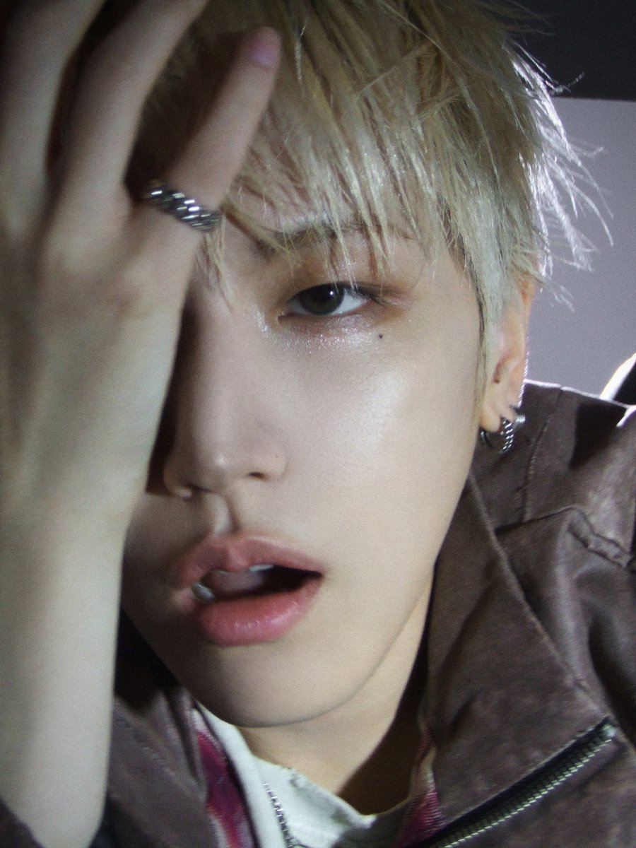 floweurneptunes's tweet photo. eh giluy lu berdua ga gini cara mainnya ya T_____T https://t.co/ysB610AoJY