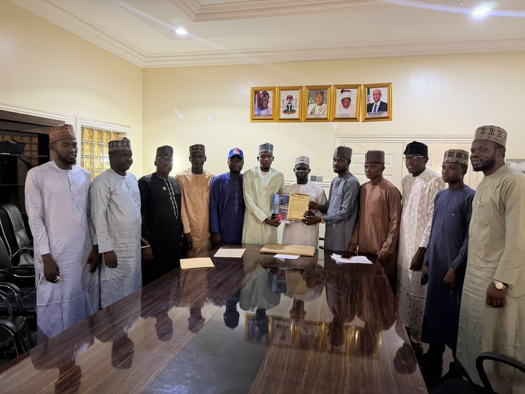 BMB1_Official's tweet photo. AMG FOR BETTER BORNO HONOURS HON. ALI ABDULLAHI ISA WITH PATRONSHIP AWARD

The AMG for Better Borno has honoured Hon. Ali Abdullahi Isa, the incoming Deputy Governor of Borno State, with a special Patronship Award in recognition of his support, commitment, and contribution to the advancement of the forum and its vision for a better Borno.

The recognition was conferred on Hon. Ali Abdullahi Isa following his demonstrated goodwill, encouragement, and pledge to support the activities and objectives of AMG for Better Borno.

Presenting the award, the Chairman of AMG for Better Borno commended Hon. Ali Abdullahi Isa for his well-coordinated support and expressed appreciation for his continued encouragement of initiatives focused on promoting unity, development, peace, and a better future for the people of Borno State.

According to the Chairman, the leadership of the forum considered it appropriate to recognize Hon. Ali Abdullahi Isa as Patron in appreciation of his confidence in the objectives of the organization and his commitment to supporting its vision.

The Patronship Award was formally received by Hon. Bulama Sawa, who represented Hon. Ali Abdullahi Isa at the occasion.

The forum described the honour as a symbol of appreciation for the incoming Deputy Governor's leadership, goodwill, and commitment to collective efforts aimed at building a more united, peaceful, inclusive, and prosperous Borno State.

The leadership of AMG for Better Borno further expressed confidence that the new relationship between the forum and its Patron would strengthen collaboration and create greater opportunities for advancing initiatives that contribute to the development and wellbeing of the people of Borno State.

The forum reaffirmed its commitment to working with individuals and stakeholders who share its vision of a Better Borno, while calling for sustained unity, cooperation, and collective action towards achieving lasting peace and meaningful development across the state.