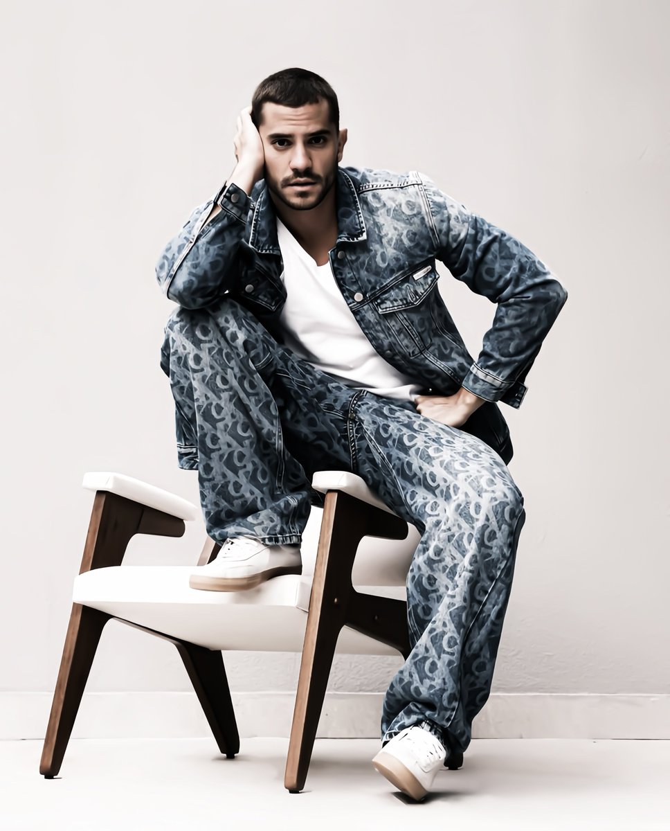boyxmodel tweet picture