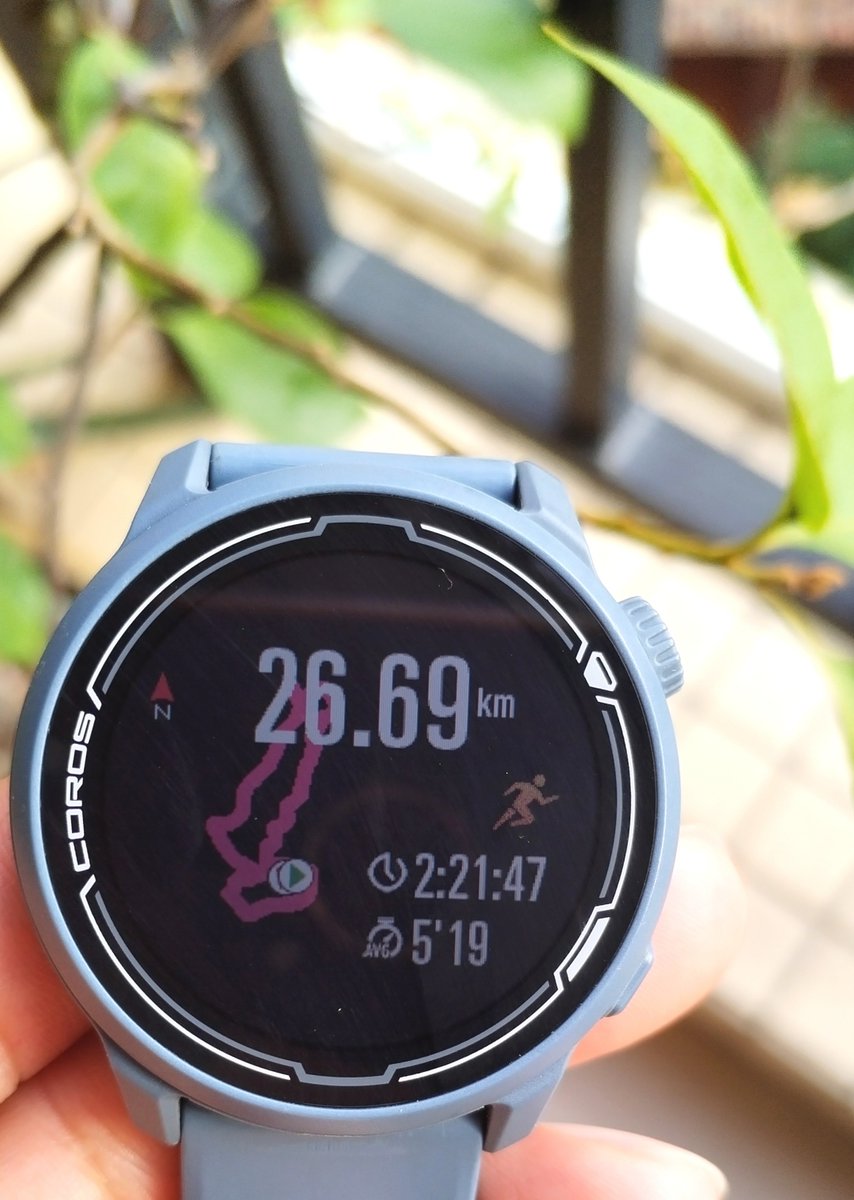 TelmaToneyze's tweet photo. Finally hit my half-marathon personal best today! 10 mins off my old time—gonna celebrate with that post-run smoothie I’ve been craving all week. https://t.co/1lD3EUcCwE