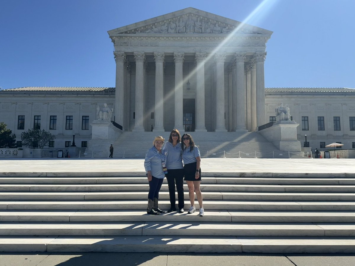 Lefty_Laci's tweet photo. Today is Cancer Lobby Day on Capitol Hill. 🎗️🇺🇸
I’m here for my mom, my husband & his mom who is a cancer survivor, our son, and every family impacted by cancer.
Every policy has real people behind it. Every story matters. 🤍
#ACSCAN #CancerLobbyDay #LightsofHope https://t.co/eTh3rLUAdu