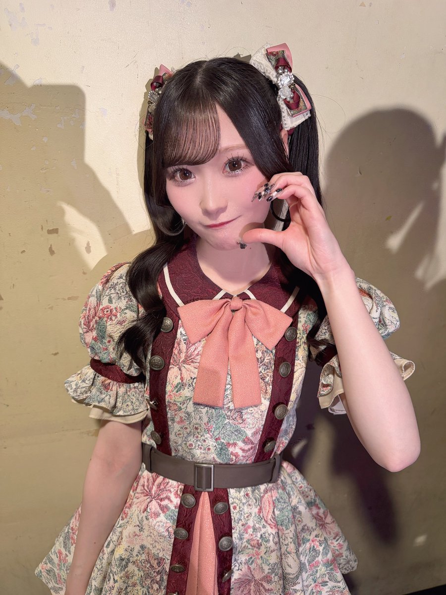 Kareai_miharu's tweet photo. 冠Fes -カンフェス-3rd Anniversary DAY2ありがとうございました👑🎀
3周年おめでとうございます💐会えてとっても嬉しかったよーっ꒰՞⸝⸝⊃ ·̫ ‹⸝⸝՞꒱このあと特典会後半でおまちしております💭 https://t.co/xs5KQeBTdN
