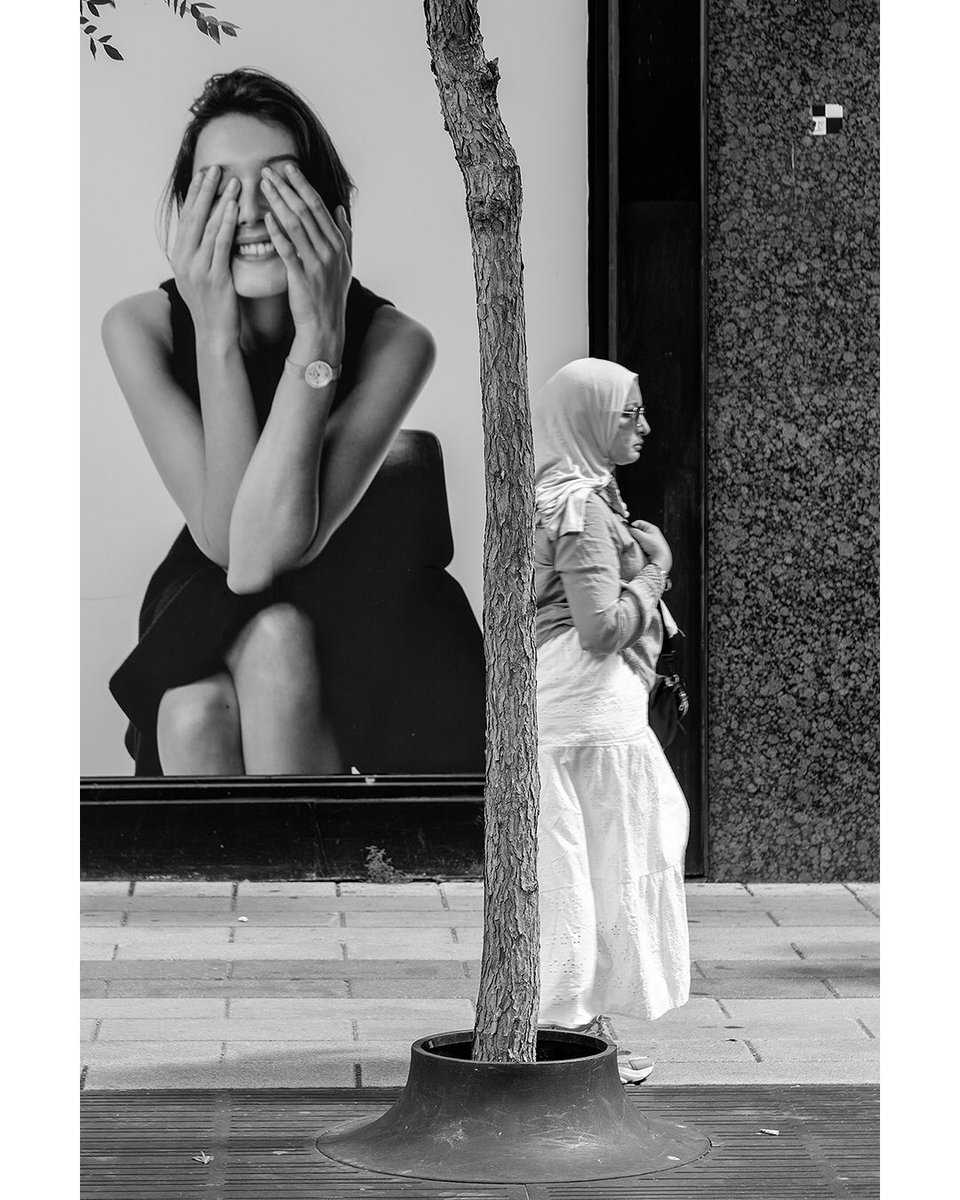 LouiseVerdone's tweet photo. Portrait in the street #Montreal #streetphoto📷😊
Portrait dans la rue #Montréal☮️👋
https://t.co/W57guoLKue🇨🇦
#streetphotography #urbanphotography #blackandwhitephotography #monochromephotography #bnwphotography #Photography #BW_streetphotography #everybodystreet https://t.co/hUONCxfGie