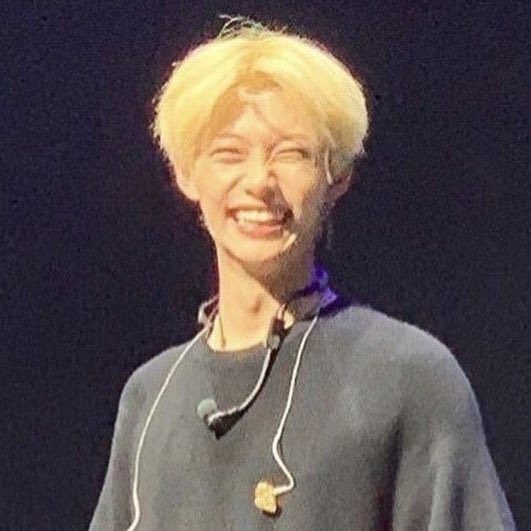 nan_o0_'s tweet photo. 𝘏𝘢𝘱𝘱𝘺 𝘉𝘪𝘳𝘵𝘩𝘥𝘢𝘺 𝘔𝘺 𝘚𝘶𝘯𝘴𝘩𝘪𝘯𝘦 ☀️

☆═━┈┈ ★═━┈┈

           𝐅𝐄𝐋𝐈𝐗🐥⸒⸒

☆═━┈┈ ★═━┈┈

#HappyFelixDay
#행복으로_용복을_복복복
#FelixVoiceOfAGeneration
#StrayKids #스트레이키즈
#필릭스 #Felix https://t.co/JmtjR3QDV1