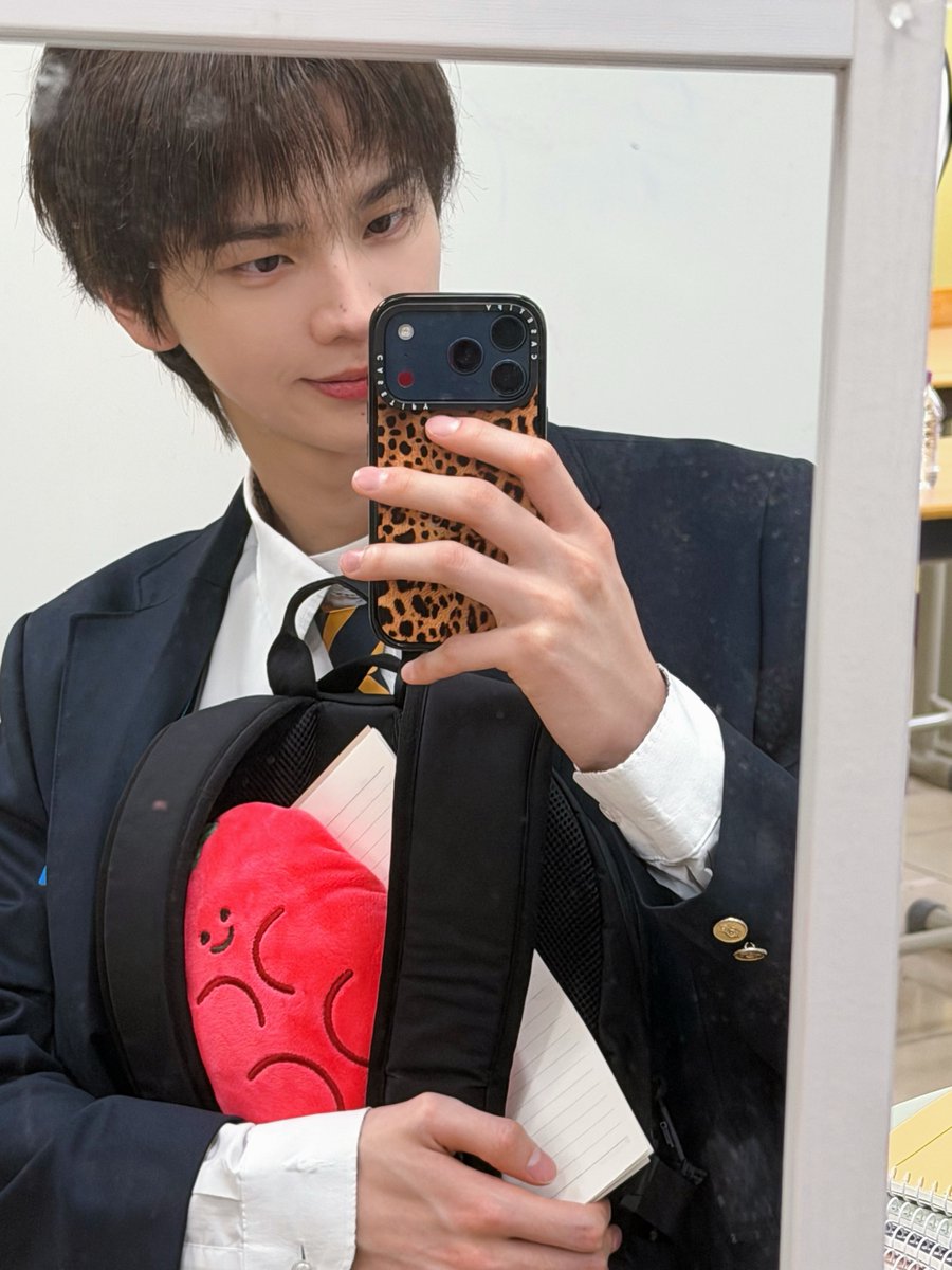 TWS_PLEDIS's tweet photo. #TWS #투어스 #247WithUs
#TWS_CLUB #투어스클럽
#사이고등학교 https://t.co/X9v9tzJD7h