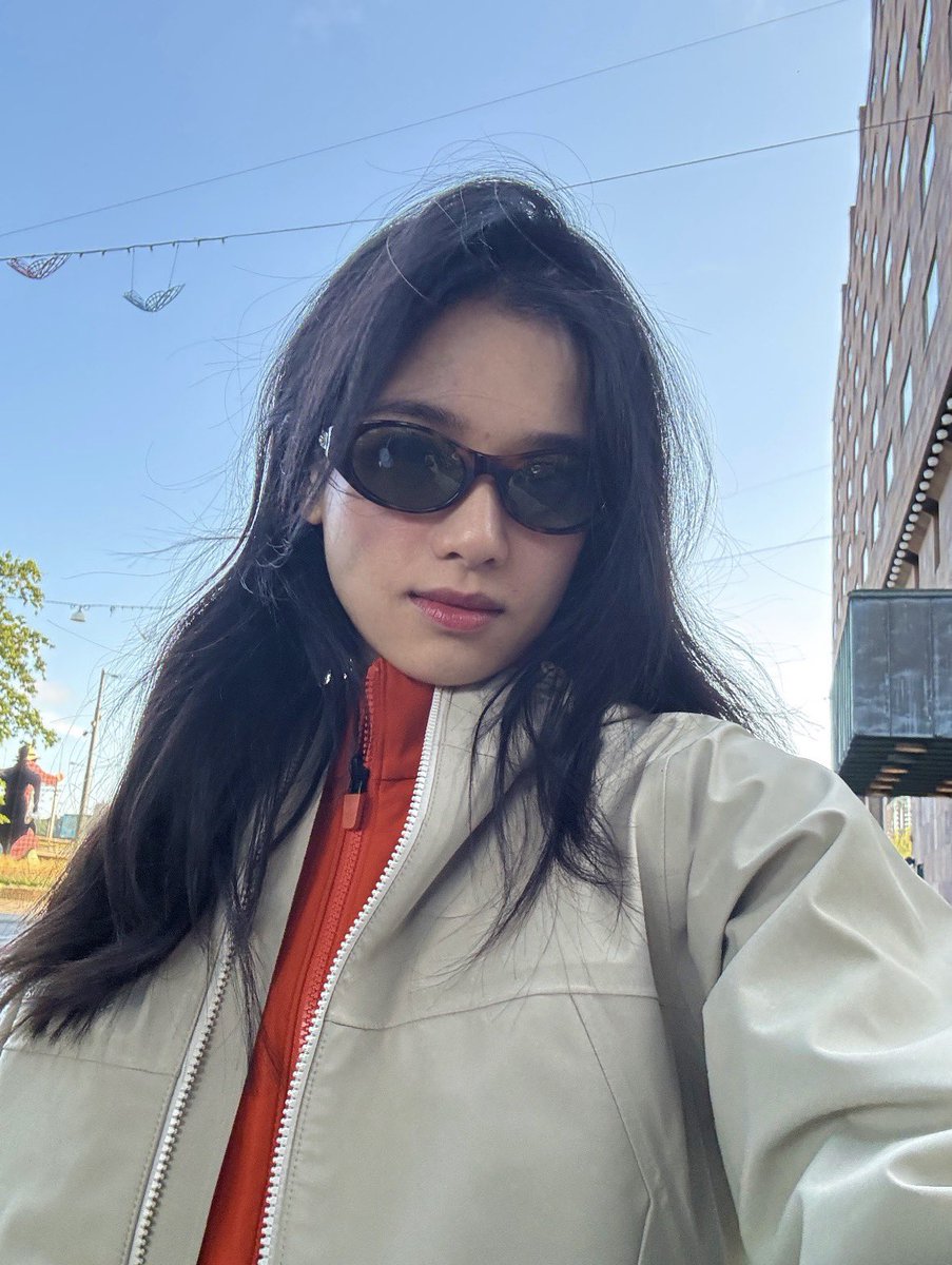 crbfvs's tweet photo. zhang jingyi shared photos on xhs, i love her so much when she's traveling ✨ https://t.co/sKC0Aogimy