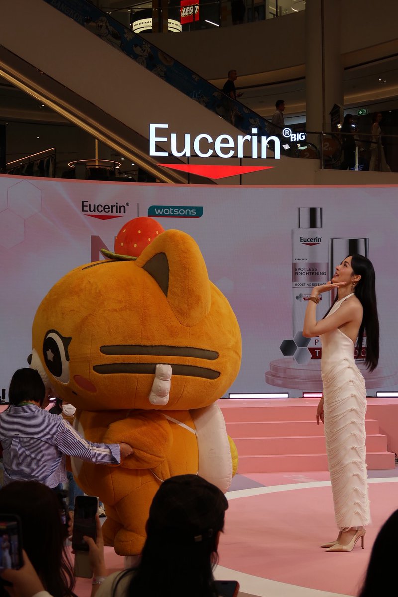EucerinThailand's tweet photo. https://t.co/XUvk1CsrQE