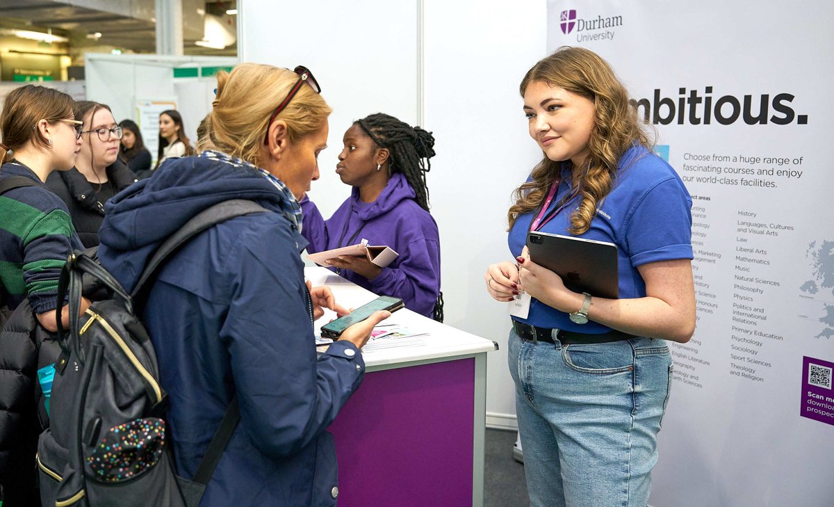 whatcareerlive's tweet photo. At What University? &amp; What Career? Live, you can chat with real people from the industries you're interested in and gain genuine insight into what it’s like to work in different careers. Olympia, London - 13 &amp; 14 Nov.

🎟️ Book your FREE ticket today 👉 https://t.co/vdsirHN9eJ https://t.co/PbuLBMRLeZ