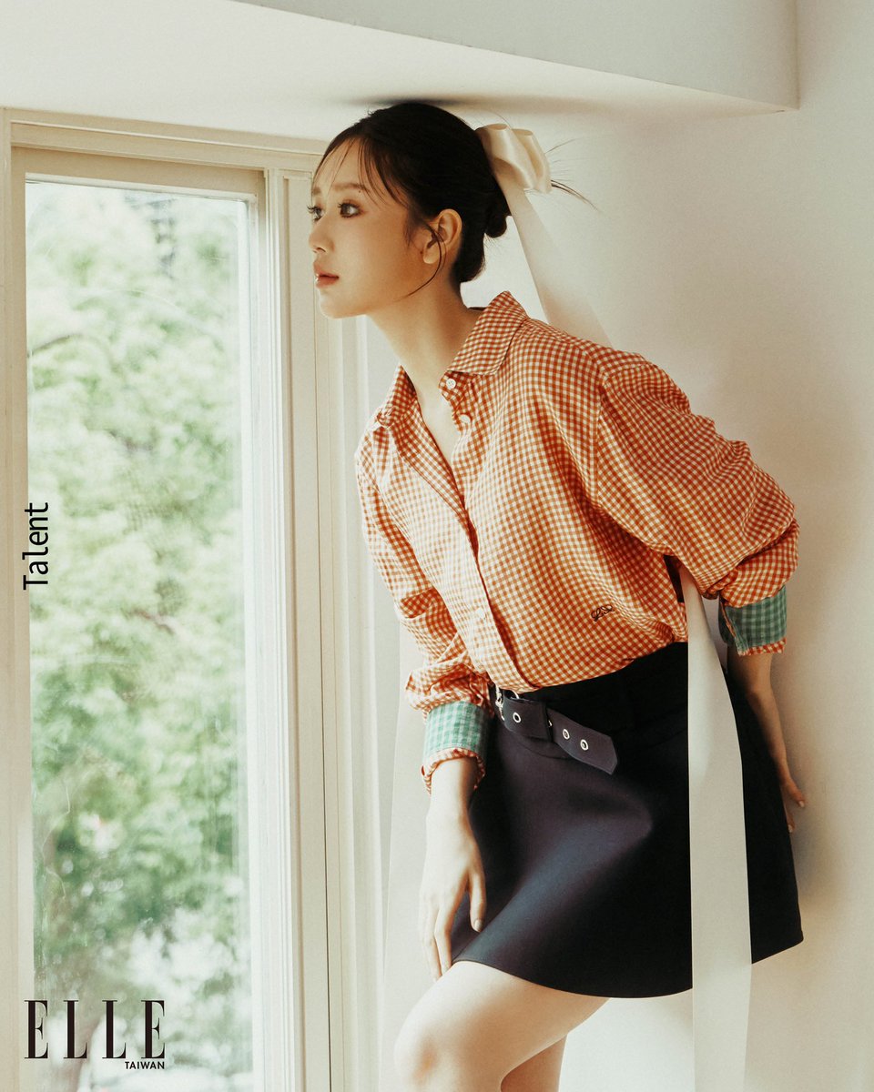 JaneYeh_TWFC's tweet photo. [ 260915 ]
janeeyeh｜IG Post Update（1/2）

Cr. elletaiwan

“ Besides focusing on her acting career, Jane Yeh hasn’t forgotten her passion for music. This year, she released her first Chinese single, “On Repeat” , as a gift to her fans. When asked whether she might consider preparing a full-length solo album in the future, she laughed and said, “I actually have thought about it, but if I were to really do it, I don’t know when I’d have the time, because right now I still prefer acting.” In no rush to expand her musical horizons, she currently wants to fully immerse herself in her journey as an actress. When the time is right, she believes the stories hidden in her heart—those she has yet to put into words—will naturally find their way into the light. Compared with her past free-spirited approach to life—taking on acting jobs when they came and working when there was work, without putting too much pressure on herself—Jane Yeh has now begun to realize that the future isn’t something she simply has to wait for. She can also shape it with her own hands: “I want to slowly find a path that makes me happy, and will also make my future self happy.” With still a long journey ahead of her, she continues searching for answers amid the unpredictable nature of people and emotions. She allows herself to lose herself in the roles where she can spread her wings, while also rediscovering who she is within a world of mirrors that constantly shifts between being larger and smaller. ”

#janeeyeh #เจนเย่
