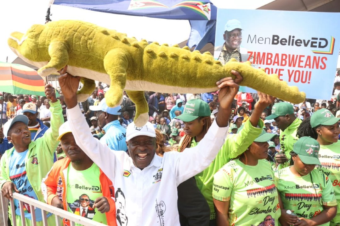 gomoralindani's tweet photo. CELEBRATING 84 YEARS
Leaders, delegates and community members have come together in Mvurwi to celebrate President Dr Emmerson Mnangagwa’s 84th birthday alongside the 3rd edition of Munhumutapa Day
#EDat84 https://t.co/nNoLWjl4tI