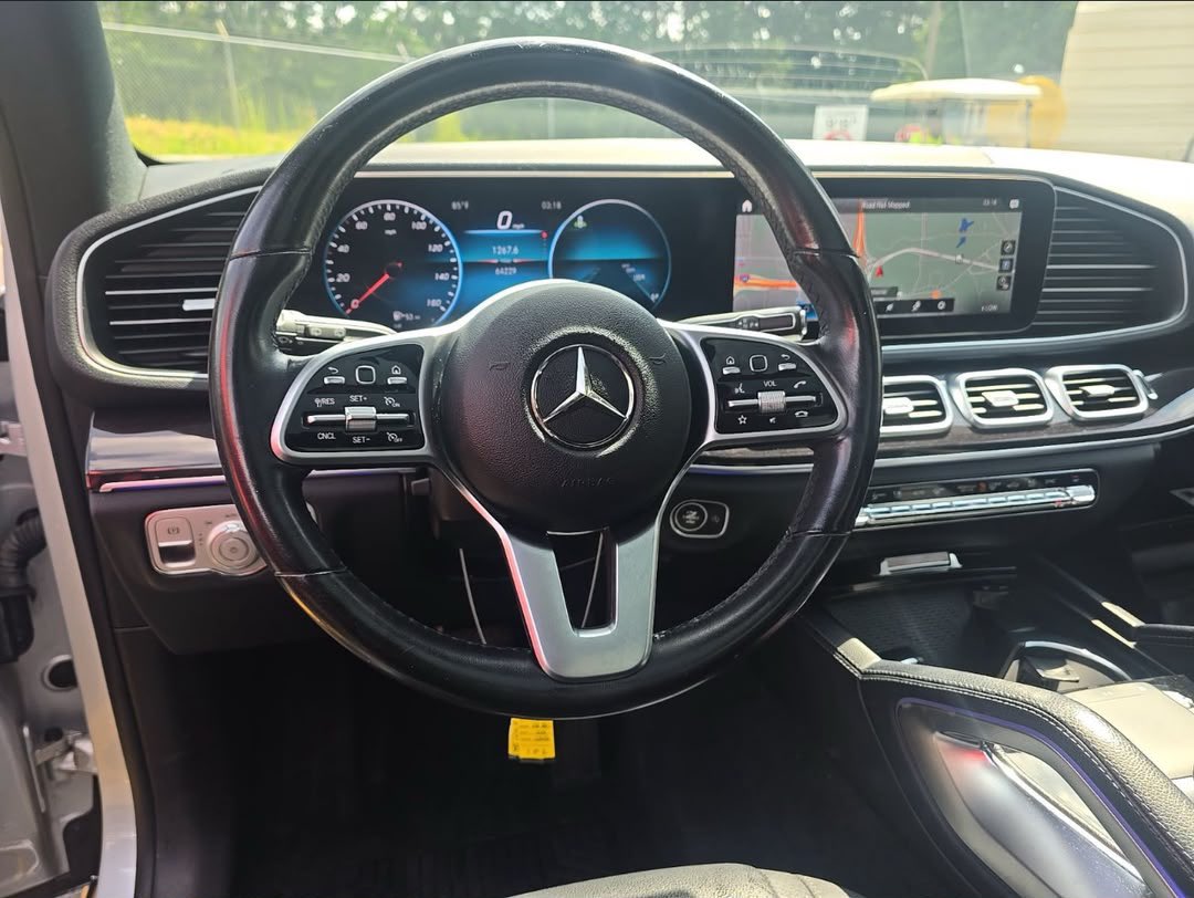 BigStuzzz's tweet photo. 2020 Mercedes Benz GLE 350 4MATIC

- 64,229 Original Miles
- ⁠Intelligent 4Matic All-Wheel Drive
- ⁠Ventilated Front Seats
- ⁠”Hey Mercedes” Intelligent Voice Control
- ⁠64-Color Premium Ambient Lighting
- ⁠Panorama Sliding Sunroof
- ⁠Inductive Wireless Charging https://t.co/roHKgLc1ep