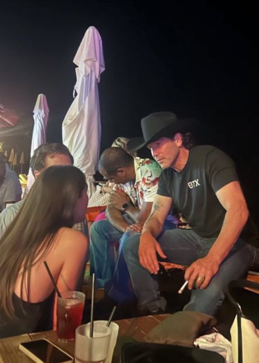 cowboycastle's tweet photo. till his nose fucking breaks again https://t.co/RLZrAM7hw7