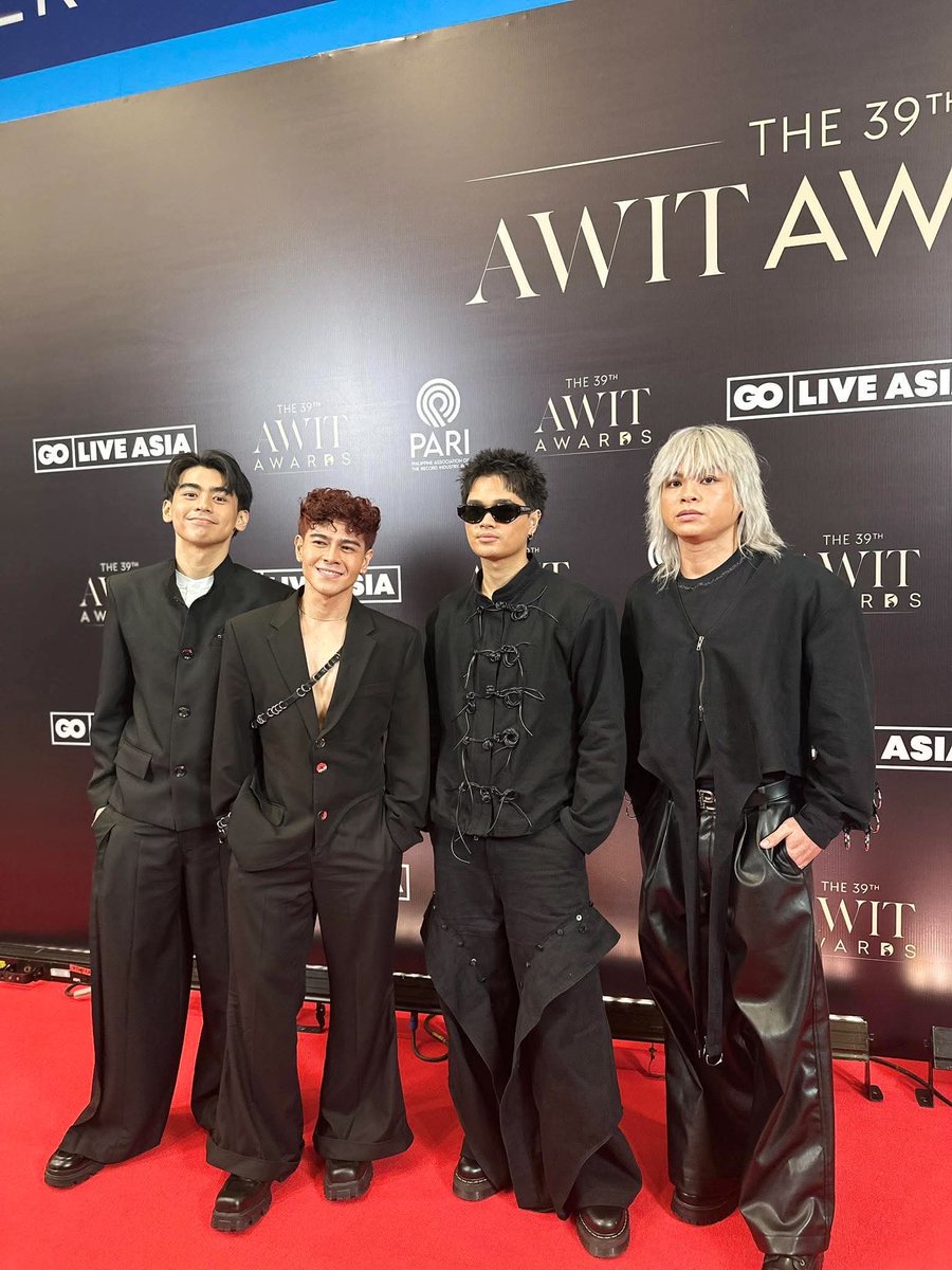 TV5PHOfficial's tweet photo. THE JUANS ARE HERE!!!
LOOK | Nominated ang OPM band na The Juans sa category na Best Ballad Recording sa #39thAwitAwards!
#AwitAwardsOnePH https://t.co/eMn1ee5EBC