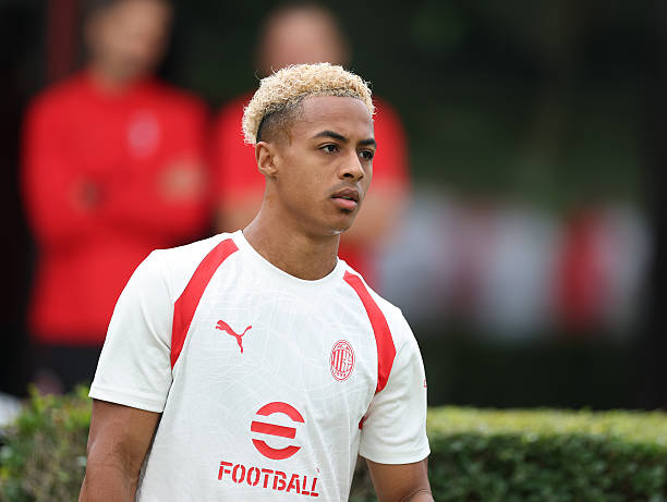 MilanPosts's tweet photo. 🗣️ Ruben Amorim spoke in his press conference about Hutchinson: “He’s ready to start, even though he was the last player to arrive. I won’t reveal anything about the line-up because we’re still considering our options, but he’s ready.” https://t.co/YNvYM3JQAe