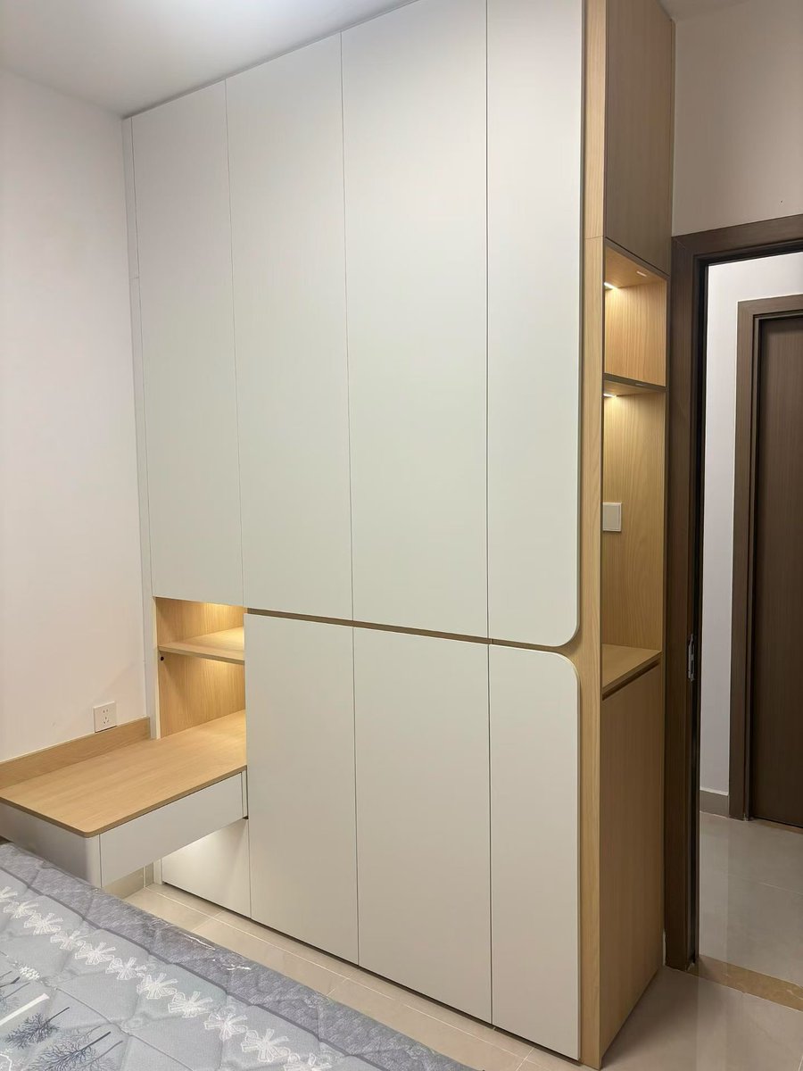 Gary98902162's tweet photo. I am an interior designer. My cousin owns a factory that specializes in custom-made furniture for the whole house. We usually work together; I am responsible for the design, and his factory handles the production. The attached photo is of a project we recently completed. https://t.co/vQodvTE2QW