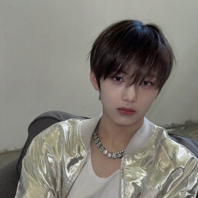 yeujszw's tweet photo. 大会の練習してたら他校でNouerAのリンに似てる人いてバチくそ一目惚れした😇😮‍💨😮‍💨 https://t.co/izRlnd9D81