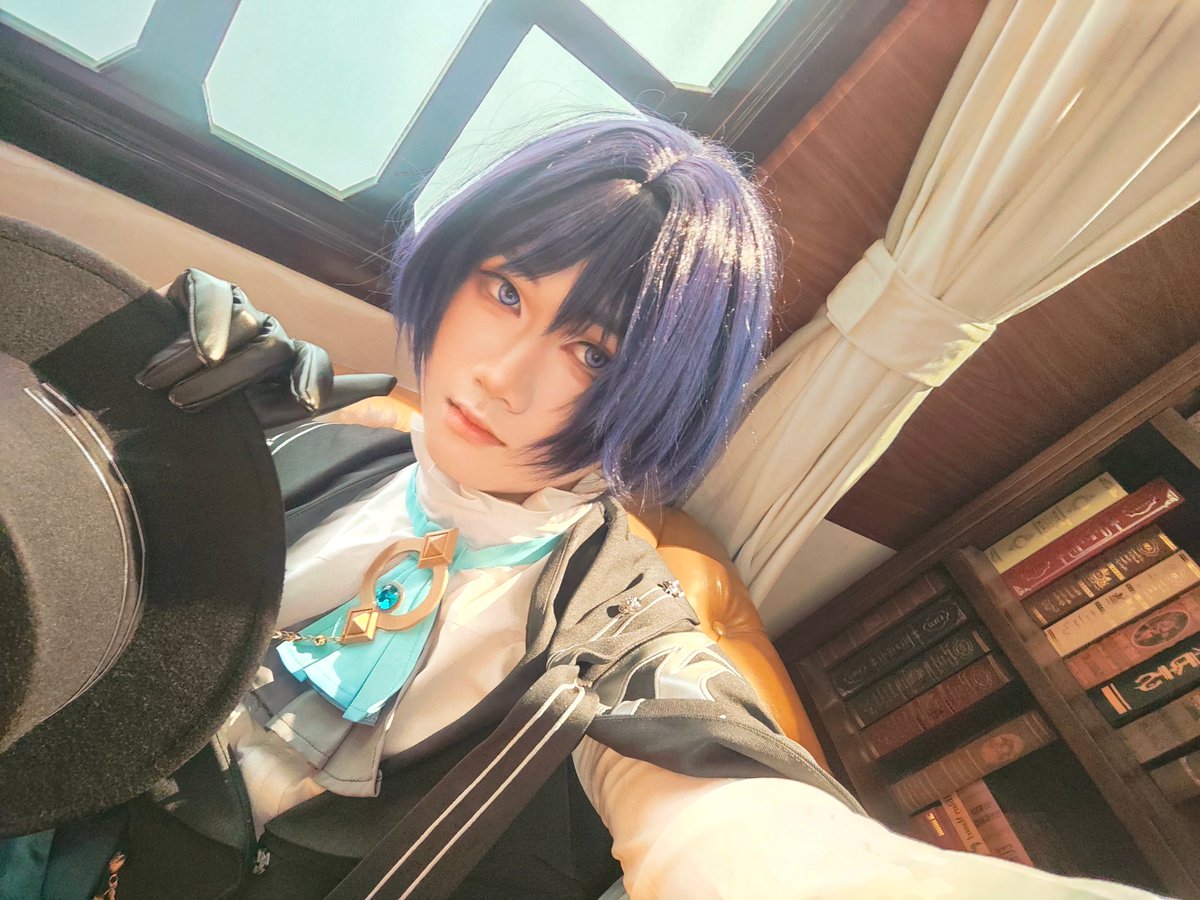 lithium_carp's tweet photo. Wanderer Cosplay｜Genshin Impact
扶冠抬眼，此间作戏台
是散的fes装
#原神 #GenshinImpactㅤ #cos #Cosplay #流浪者 #原神流浪者 #原神cos #wanderer https://t.co/53ydKrQeu1