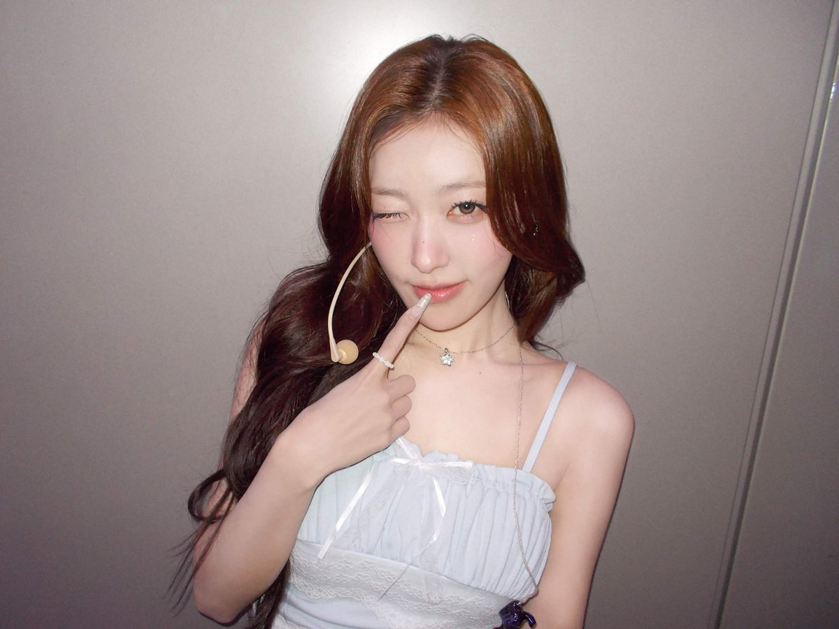 choerryfiles's tweet photo. 260915 choerry 🪽 https://t.co/A9CskiCSsZ