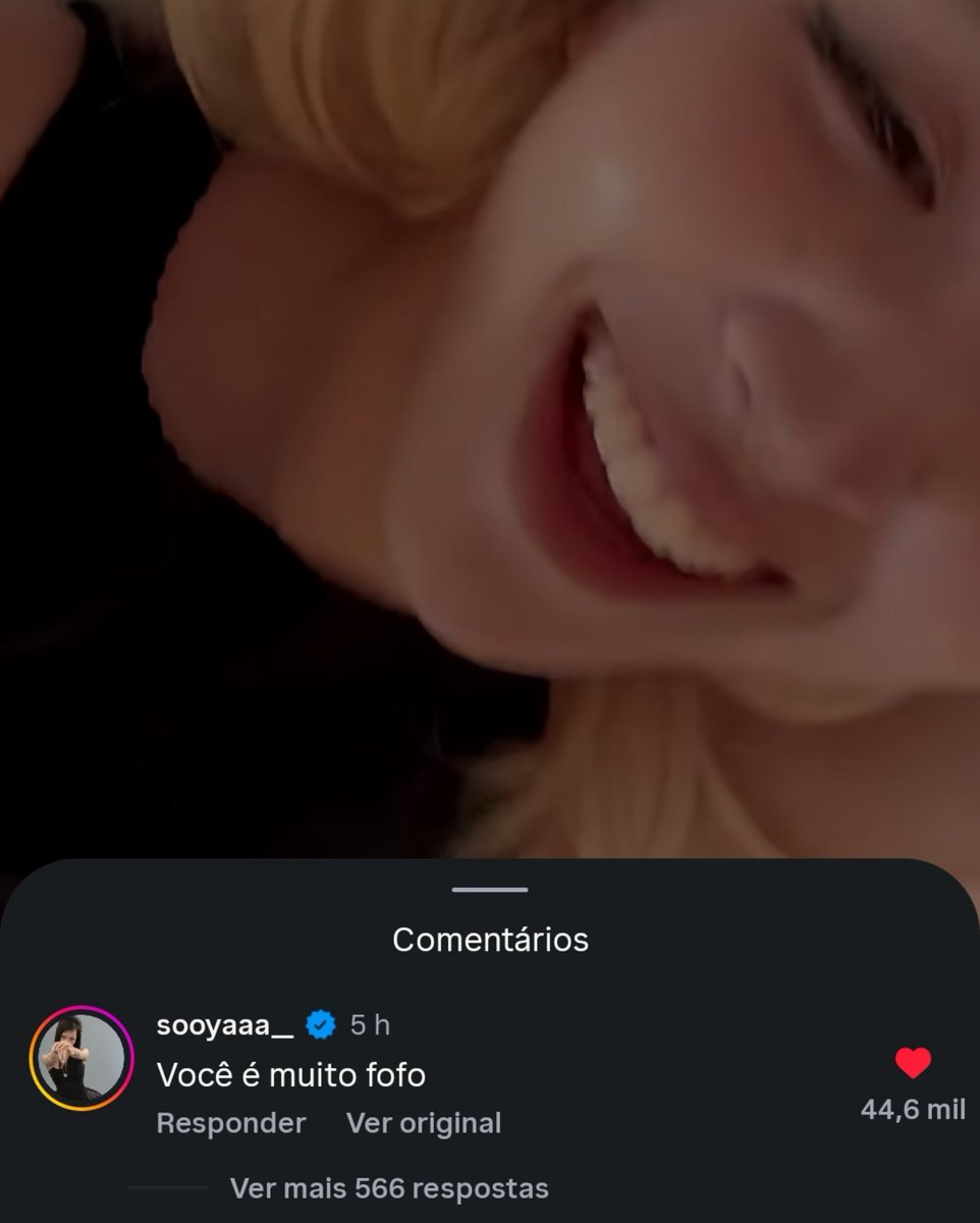 kjsooft's tweet photo. toda semana a jisoo aparece amando a rosé aos berros, vamos começar a falar sobre esse casal real https://t.co/lxGqUkPUaY