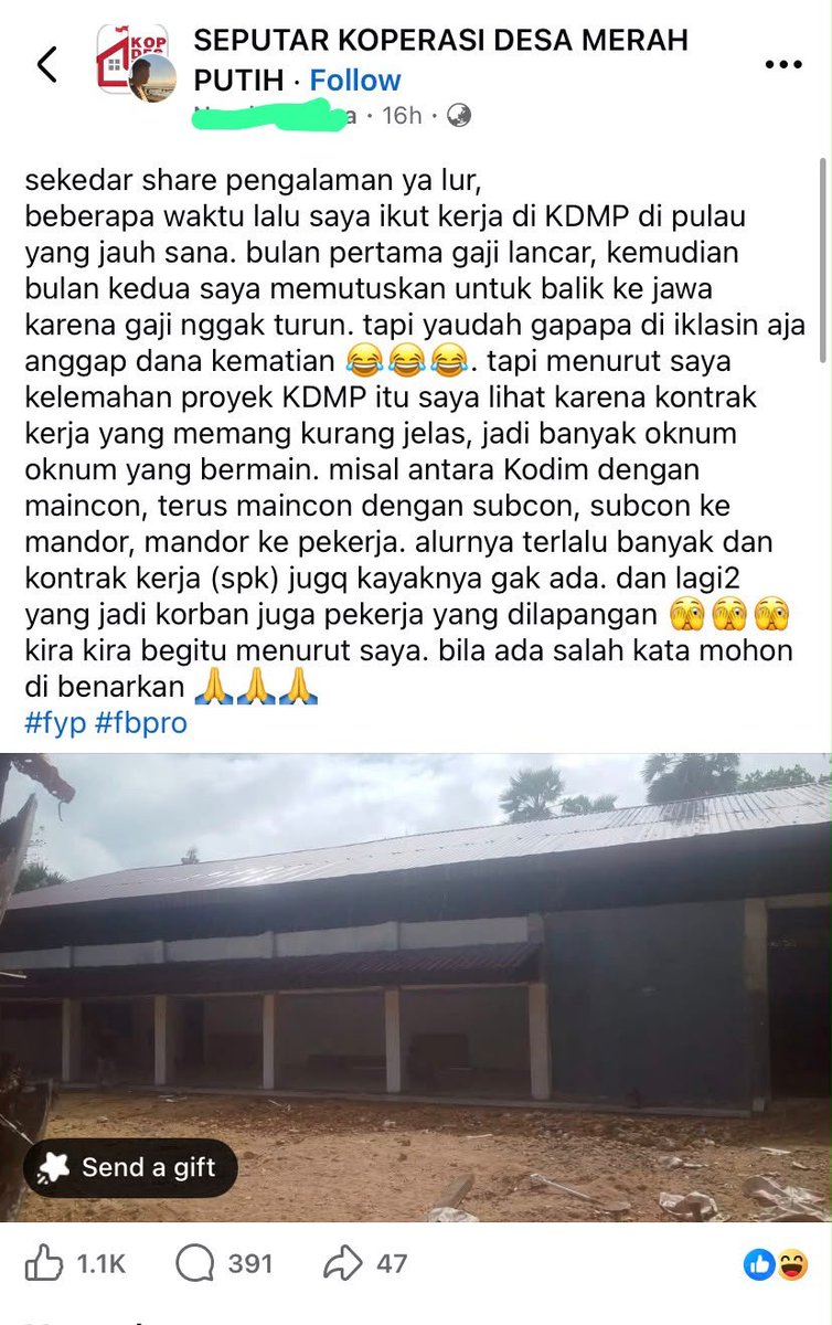 LambeSahamjja's tweet photo. abang ini kapok kerja di kopdes:
-dia pernah kerja di proyek kdmp di pulau yang jauh, bulan pertama gaji lancar
- bulan kedua gaji gak turun jadi dia balik ke jawa
- gajinya diikhlasin aja, katanya anggap dana kem4t1an
- menurut dia kelemahan proyek kdmp itu karena kontrak kerjanya kurang jelas 
- jadi banyak oknum yang main
- alurnya kepanjangan, dari kodim ke maincon, maincon ke subcon, subcon ke mandor, mandor ke pekerja, dan spk nya kayaknya gak ada
- ujungnya yang jadi korban selalu pekerja di lapangan