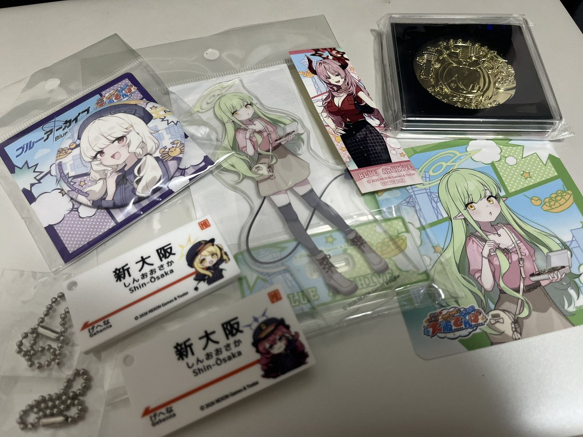 amashi_lenka's tweet photo. 今回の戦利品達✨
残り2都市も頑張るぞー！
#ブルアカ
#ブルアカ5周年スタンプラリー https://t.co/ko1eSMPqee