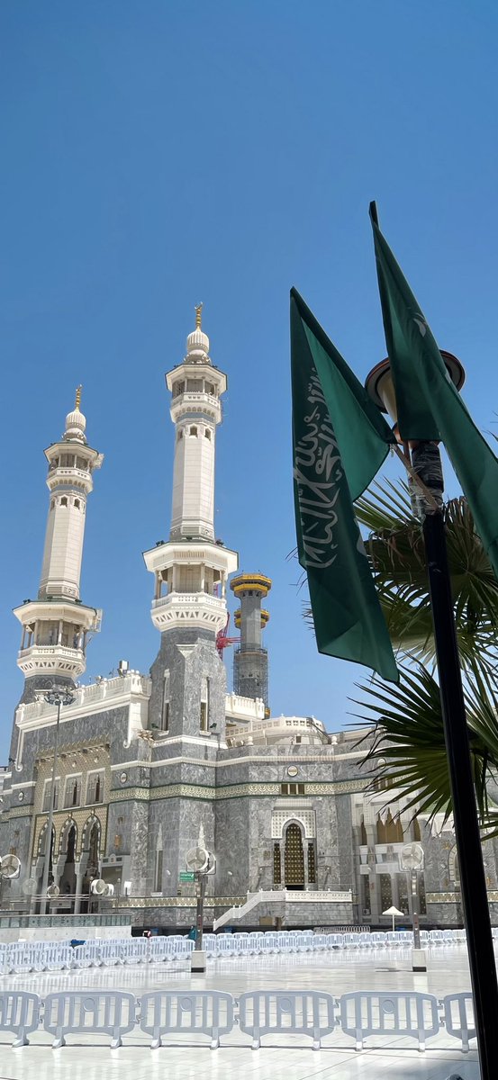 ethalimd's tweet photo. ﴿وَإِذ جَعَلنَا البَيتَ مَثابَةً لِلنّاسِ وَأَمنًا﴾ https://t.co/4rXuDgRwCT