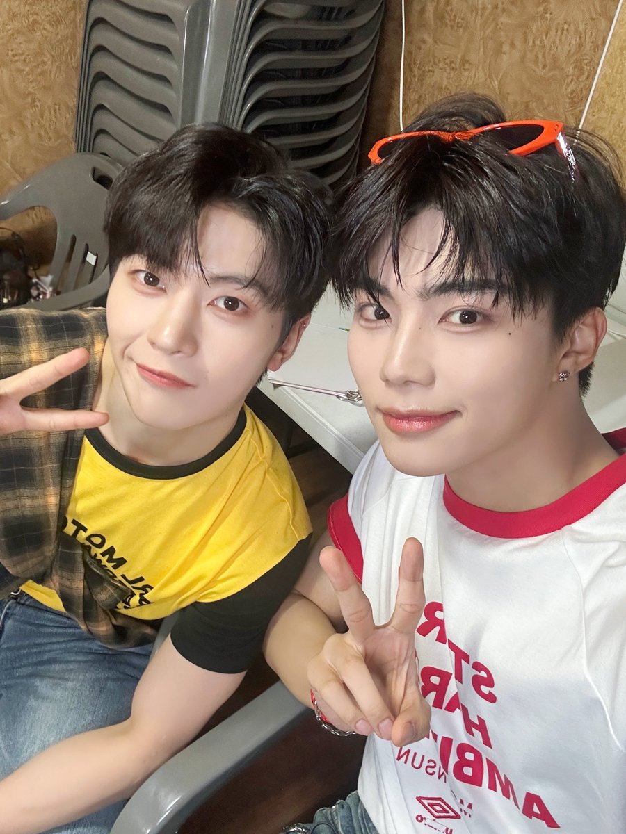 g0502m's tweet photo. 건맽 셀카 업데이트될때가된것 같은데 https://t.co/L3fuhoAh06