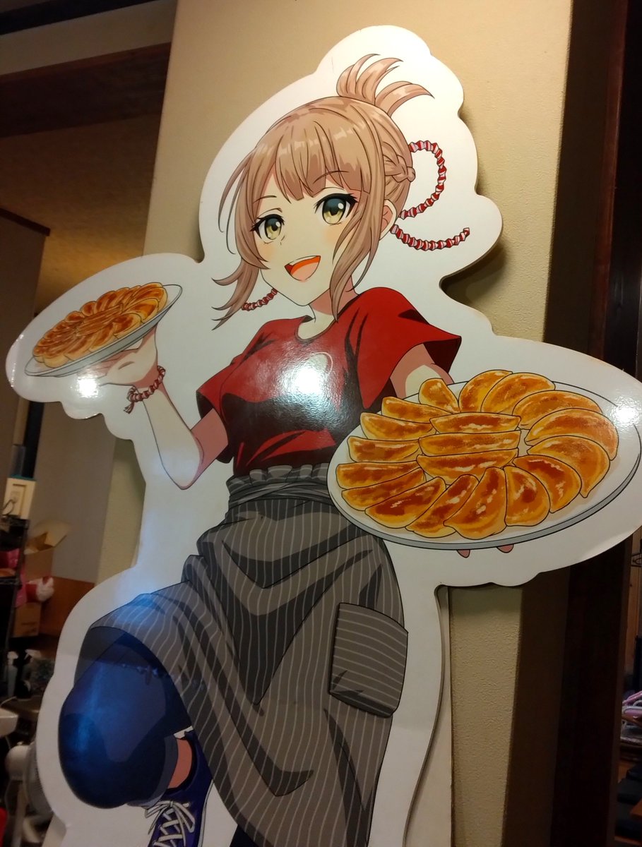 hanasan333's tweet photo. 円盤餃子最高！漬物美味しかった！温泉むすめちゃんいる！ https://t.co/SYIFv6CD2w