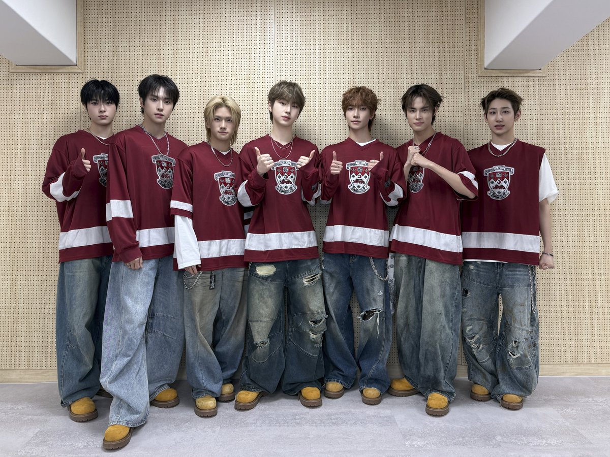 NewBeat_twt's tweet photo. [📸] 
 
260915 서울국제어린이영화제 폐막식 종료

우리의 이야기가 영화가 되는 순간,
뉴비트도 오늘의 추억을
영화처럼 오래 기억하겠습니다!🎞️

#NEWBEAT #NBT #뉴비트 https://t.co/OED1K537mZ