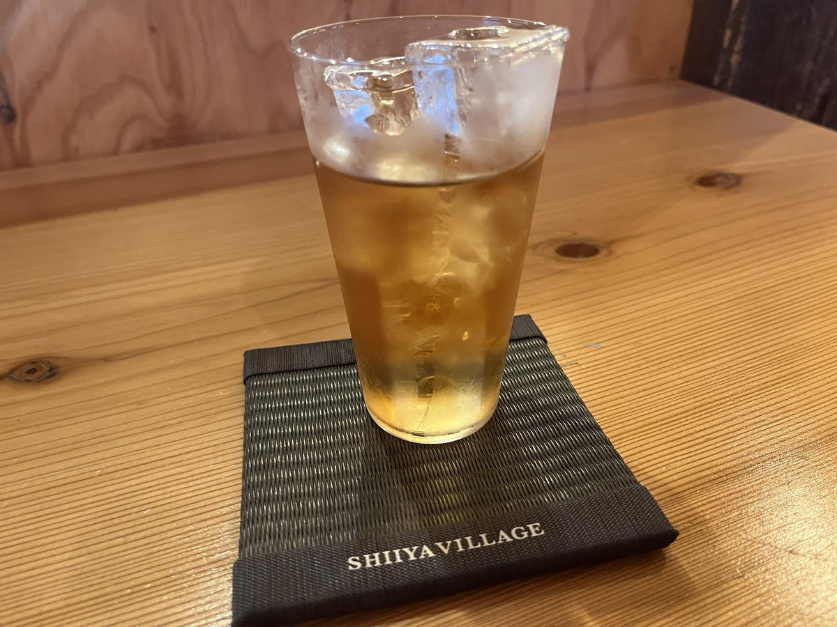taka_mie1126's tweet photo. 新潟市柏崎市
#SHIIYAVILLAGE さん
初利用☺️✨

海岸沿いにある
男女共用水着着用サウナ施設

サウナは薪サウナ🪵
究極のヌクヌク系🤤と言う感じ
ほうじ茶ロウリュも絶妙🤤

海を見渡せるととのい場が
1番良かったです☺️

スマホ、喫煙、タトゥー🆗と寛大
#サウナイキタイ
https://t.co/kPYyCrictz https://t.co/ifcHCmD4l1