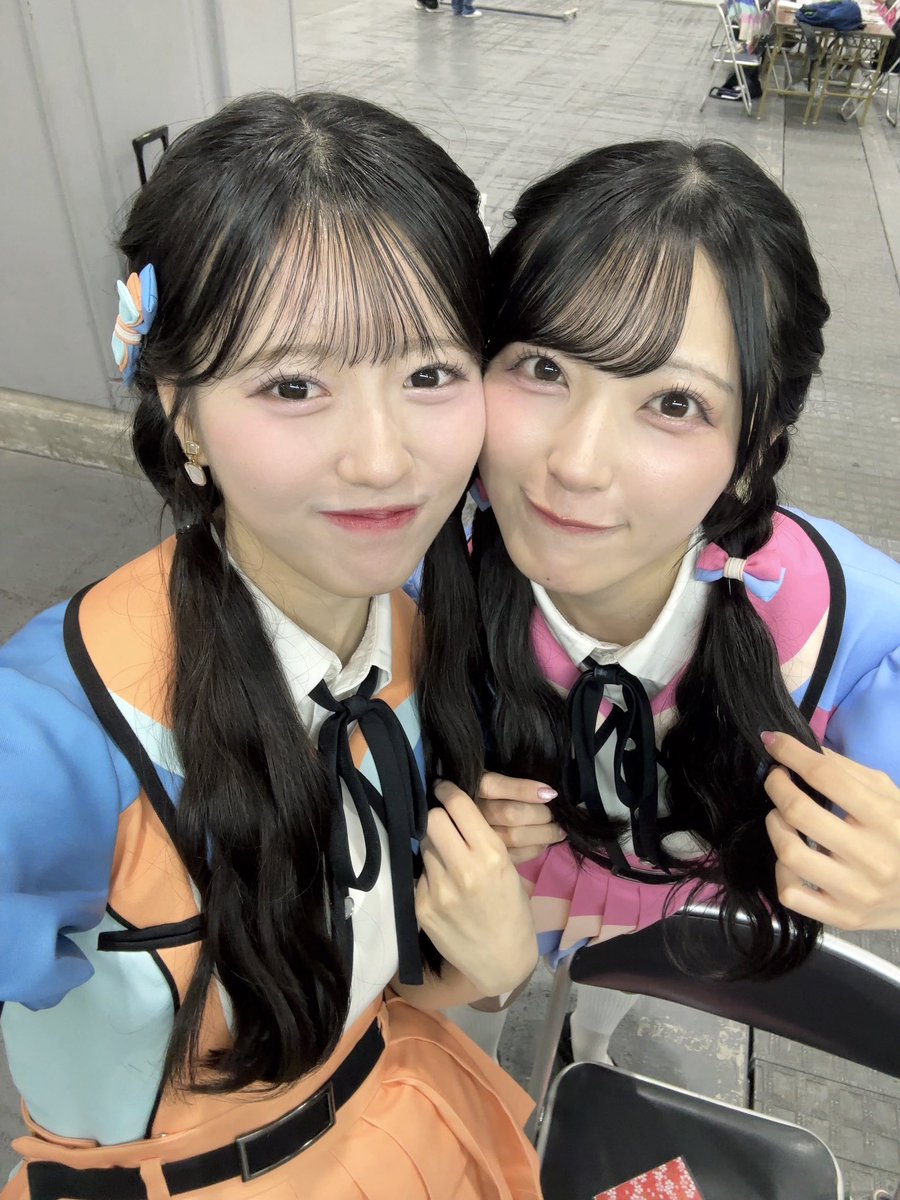 azuki_yagi0322's tweet photo. お揃い⭐️🌙 https://t.co/NVKJLBV7hX