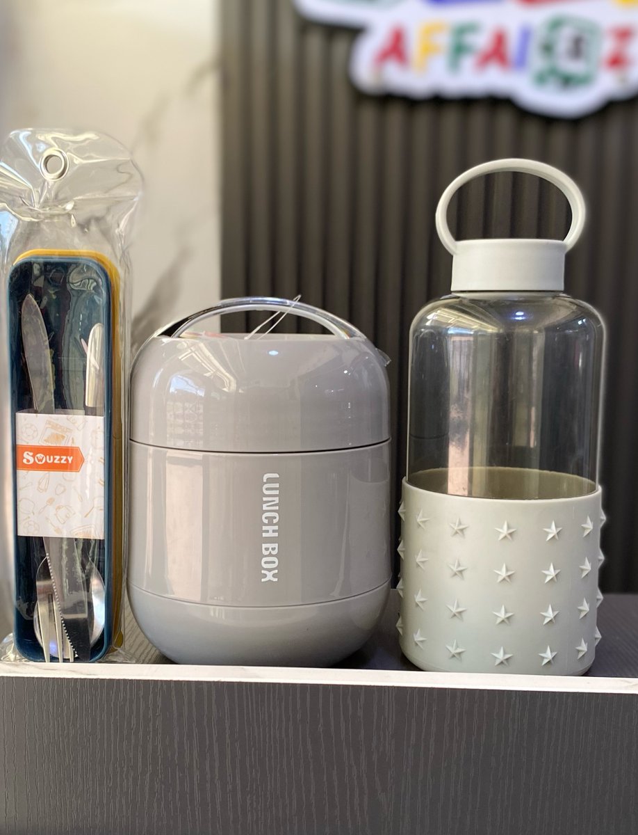 lamqiuna's tweet photo. Back-to-school essentials: matching food flask, water bottle and cutlery in one stylish set your little one will love. Price: 30, 000. Order via DM or WhatsApp 08077710345. Store beside Fidelity Bank, Murtala Mohd Way, Bauchi. https://t.co/ueH7Km59b2
