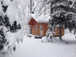 quebecraids's tweet photo. Un Noël blanc et authentique à seulement 1h20 de la ville de Québec !
Le forfait Noël dans les Appalaches vous plonge dans la nature sauvage du Québec pour un réveillon hors du commun. Traîneau à chiens, raquettes, pêche sur glace et hébergement typique au menu. Directement chez nos pourvoyeurs partenaires, sans agence, sans commission. Renseignez-vous sur https://t.co/fDBJvbJCl7 OU https://t.co/LQhwzIixIM

#NoëlAppalaches #NoëlQuébec #HiverSauvage #AbraCanada #RéveillonNature