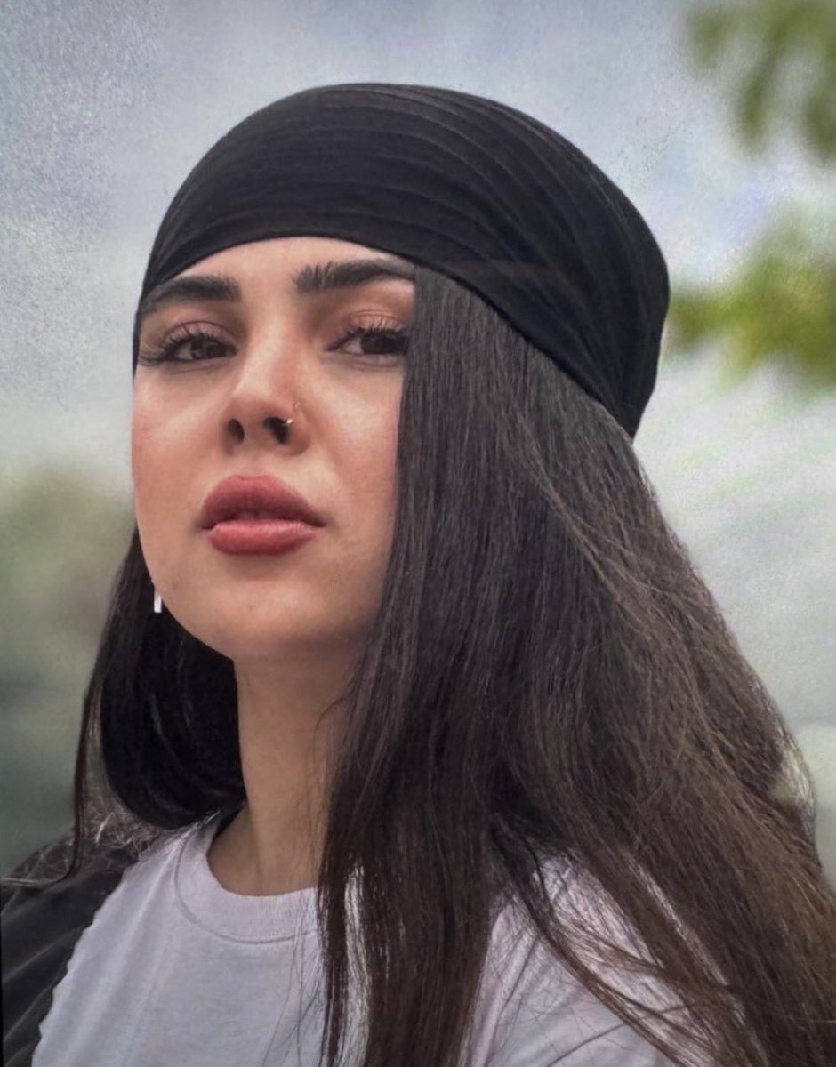 pink4iran's tweet photo. فرزند ایران و جانفدای میهن 
#سانیا_نظام_دوست راهت ادامه دارد https://t.co/Ghp1W2qoNZ