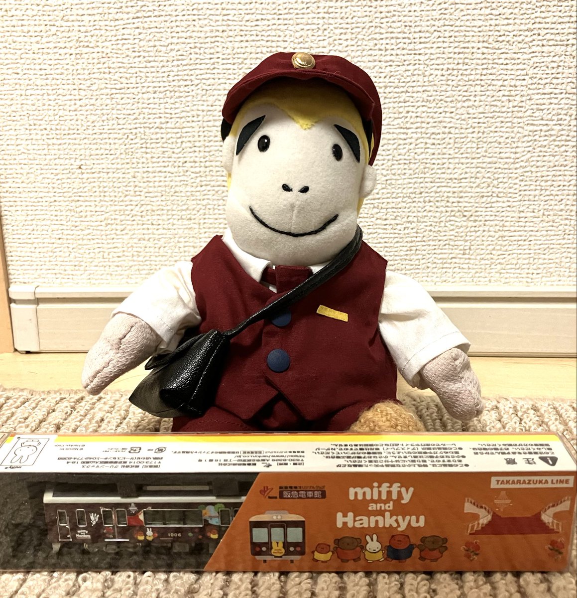 Niffy52942007's tweet photo. #ミッフィー #Hankyu #阪急電車 #ぬい撮り #電車ぬい #宝塚線
しゅっぱつしんこうウキ https://t.co/tpuwmacmvt