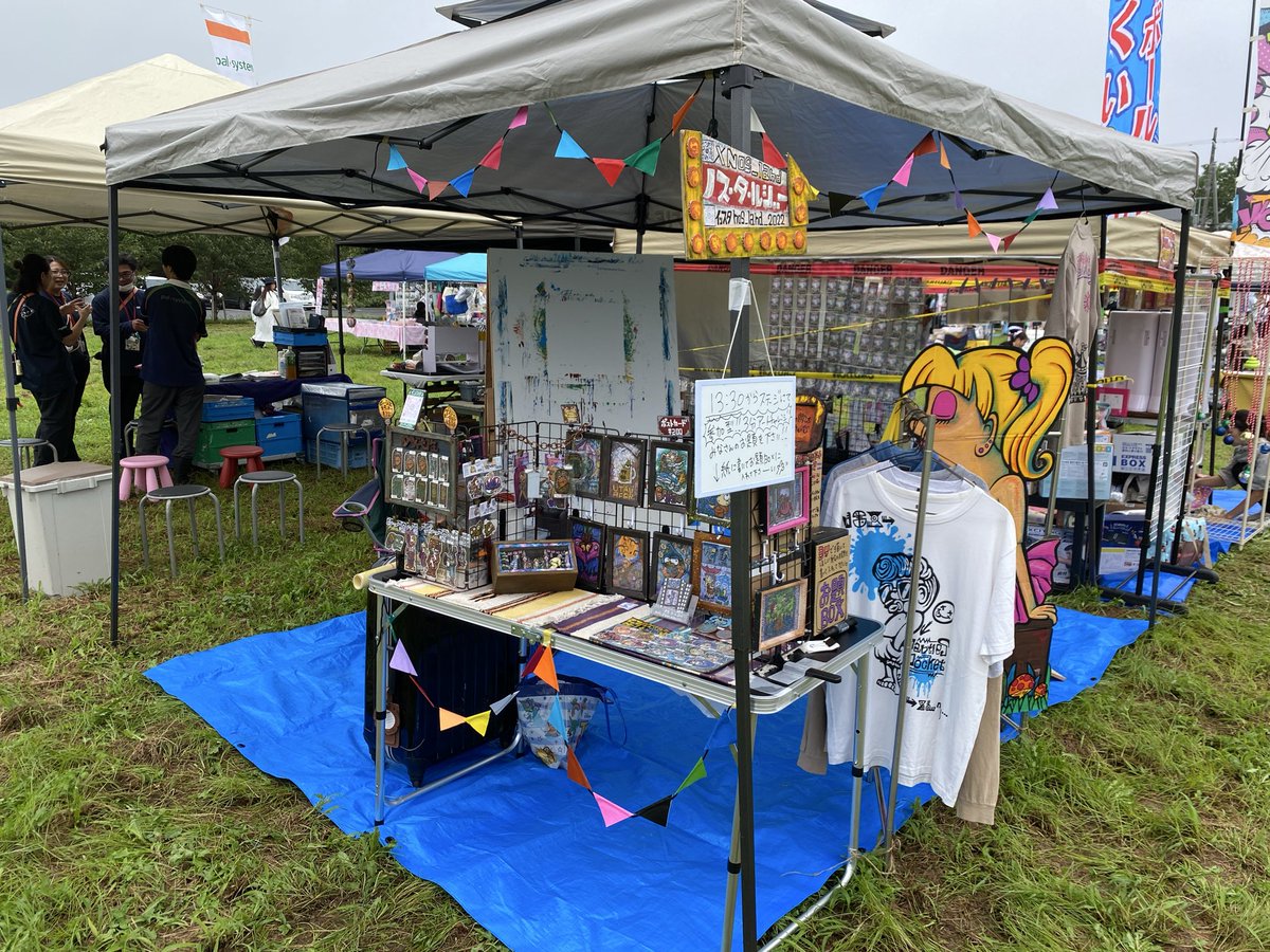 NOS_land's tweet photo. FURUAマルシェお疲れ様でしたー！
天気もギリギリ雨止んで良かった🥳

生バンド、生エレクトーンに生ライブ！そしてかわいいキッズ達が一生懸命踊るダンスもあり普段じゃ見れない演奏やダンスが生で見れるのめっちゃ楽しかった！😆✨

また次回も楽しみ！

#ライブペイント 
#furuaマルシェ 
#佐倉 https://t.co/BGc11rcTRn