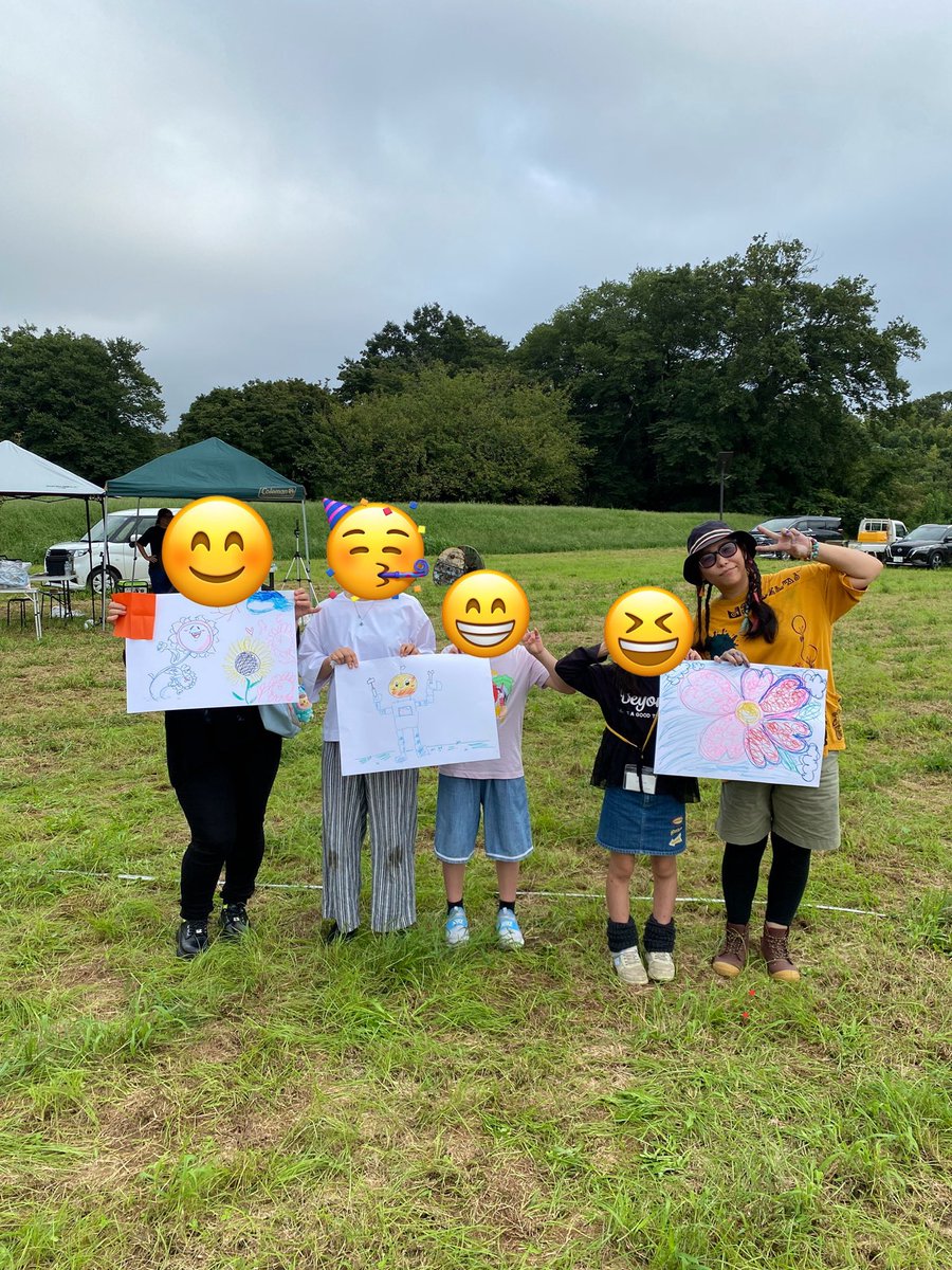 NOS_land's tweet photo. FURUAマルシェお疲れ様でしたー！
天気もギリギリ雨止んで良かった🥳

生バンド、生エレクトーンに生ライブ！そしてかわいいキッズ達が一生懸命踊るダンスもあり普段じゃ見れない演奏やダンスが生で見れるのめっちゃ楽しかった！😆✨

また次回も楽しみ！

#ライブペイント 
#furuaマルシェ 
#佐倉 https://t.co/BGc11rcTRn