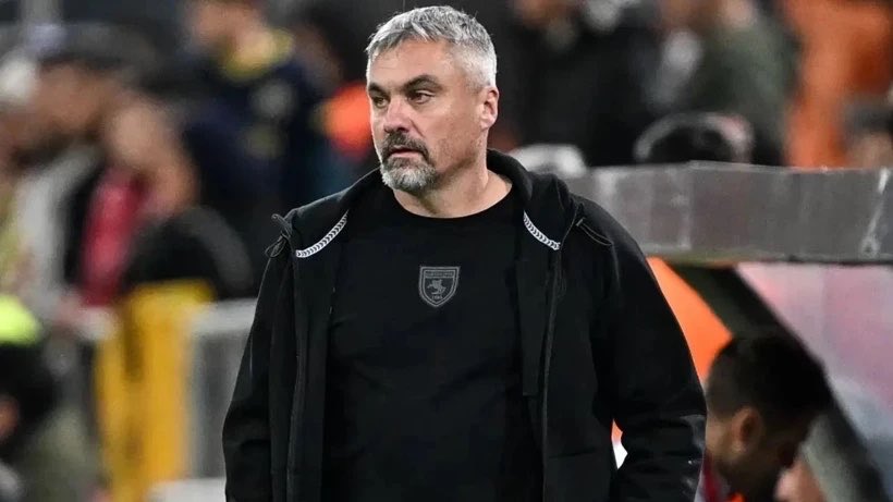 kebabrulleeee's tweet photo. Thomas Reis Trabzonspor hayırlı olsun. 👏
Samsunspor’da ortaya koyduğu mücadele, disiplin ve takım ruhunu yakından gördük. Şimdi Trabzonspor’da yeni bir sayfa açıyor. Umarım Reis Trabzonspor’da da başarılı olur. Yolun açık olsun hocam. 
KUZEYİN KRALI SAMSUNSPOR https://t.co/QPTBowrrs5