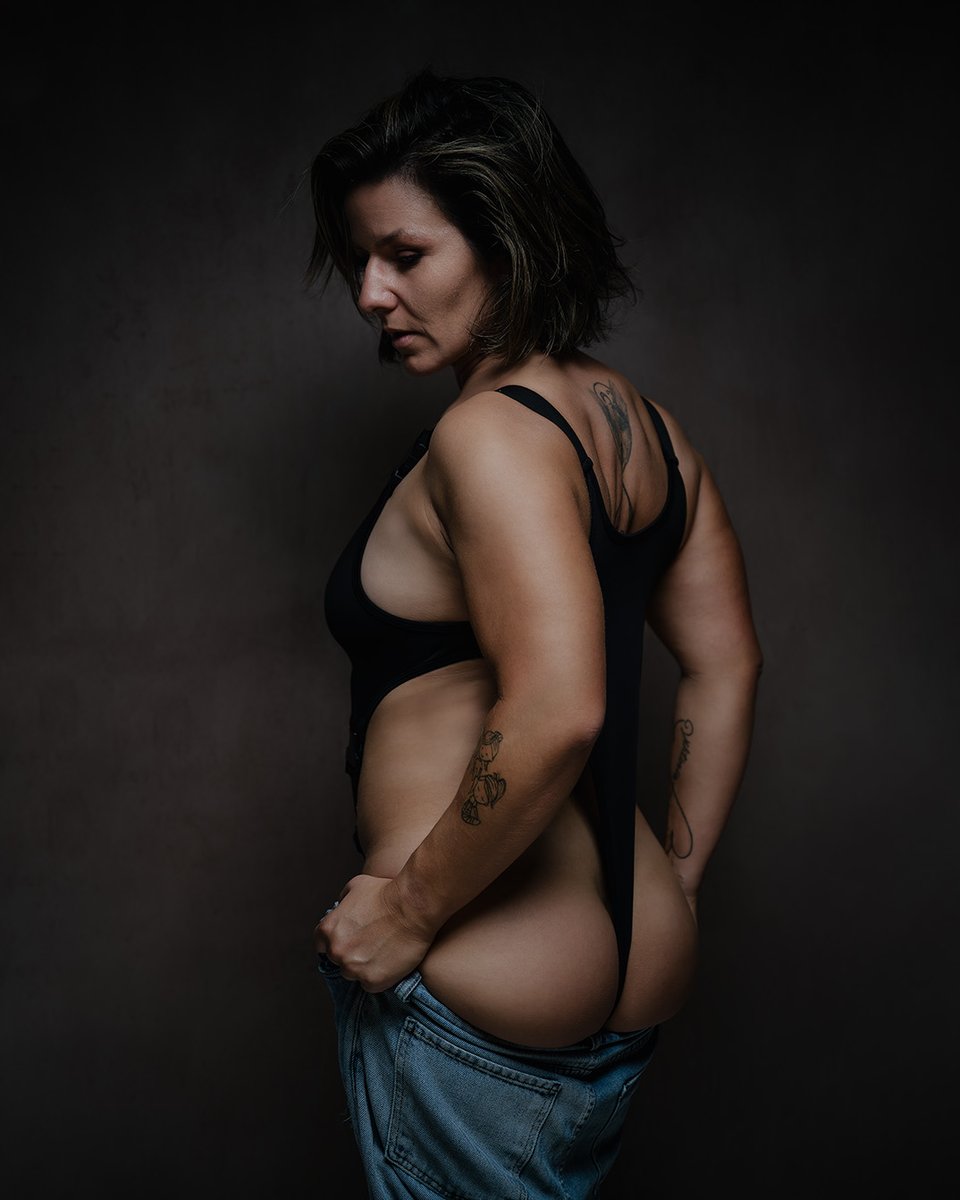 HenriksfotoCom's tweet photo. Model: Lenette
https://t.co/HbcbAREbI9
#tfpcelections #portrait #tfpshooting #model #tfpmodel #photography #portraitphotography #photoshoot #modeling #photooftheday #beauty #fashion #photographer #hobbymodel #HenriksFoto https://t.co/69bvRG4OfC