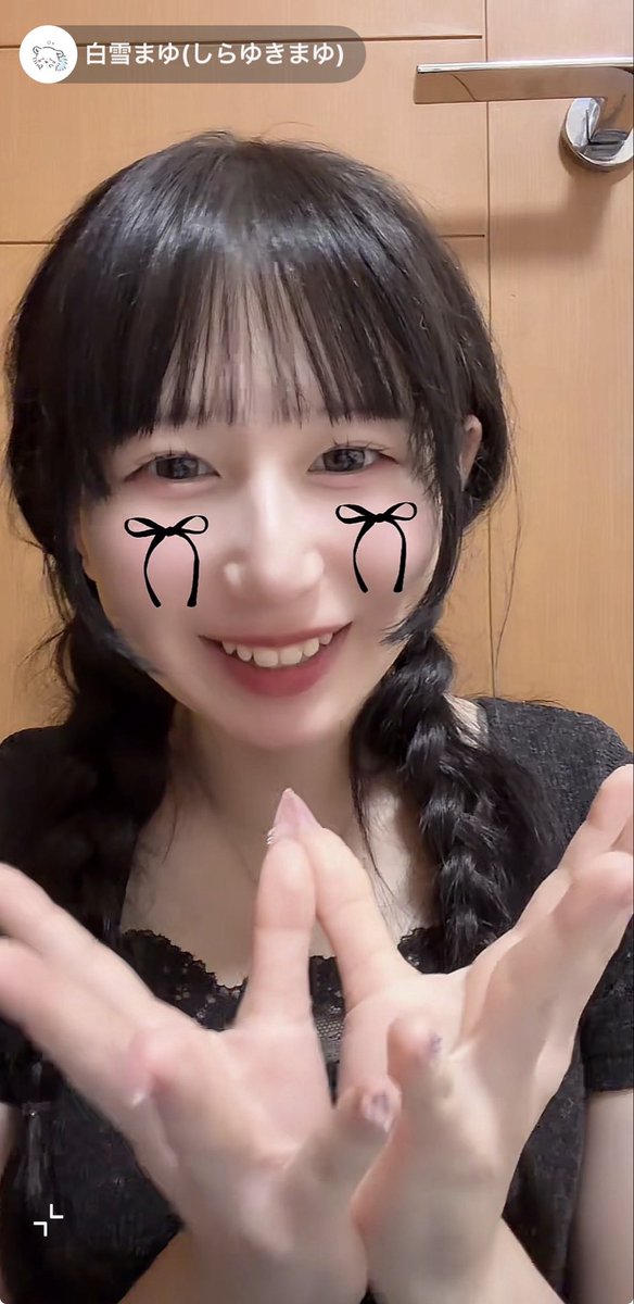 m7l093's tweet photo. お気に入りのまゆちゃん
4枚目はライブ画面が変になって焦っているお顔
#ぽんすけまゆちゃむ https://t.co/lFGmysAWLP