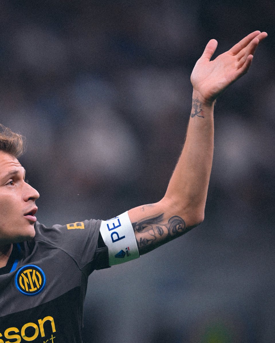 Inter's tweet photo. ᴍᴜꜱɪᴄᴀ, ᴍᴀᴇꜱᴛʀᴏ 🎻 https://t.co/zyTZPZDWYc