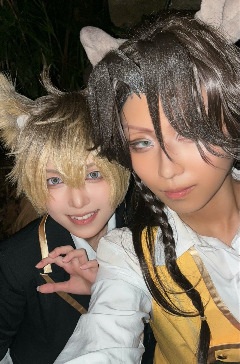 nigi__cha0's tweet photo. 初日！
激かわラギーと絶叫乗りまくってきた

#Dハロ仮装2026
#Dハロツイステ仮装 https://t.co/NiRJJTsC9l