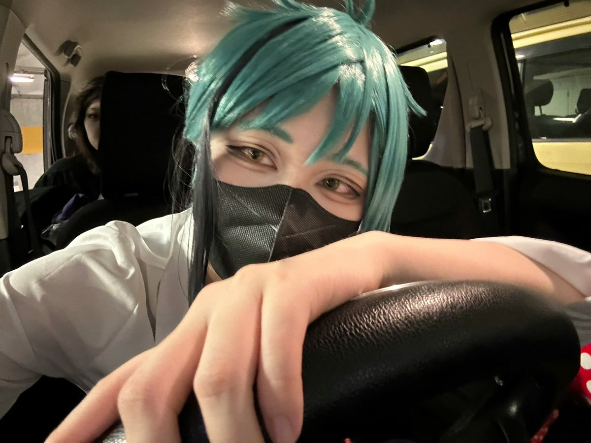 hapy_cos's tweet photo. あうぱ〜
幸せでした😇
これから1人で2時間かけて帰ります
明日1限まじか https://t.co/rE7IOcsZW9
