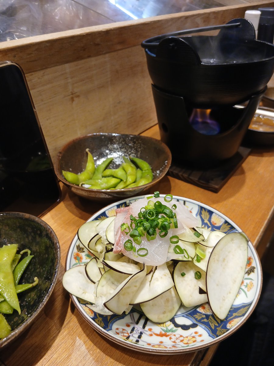 binbi_ru's tweet photo. 阿佐ヶ谷の立ち飲み
茄子のしゃぶしゃぶ🍆 https://t.co/X8g0iMWLyY